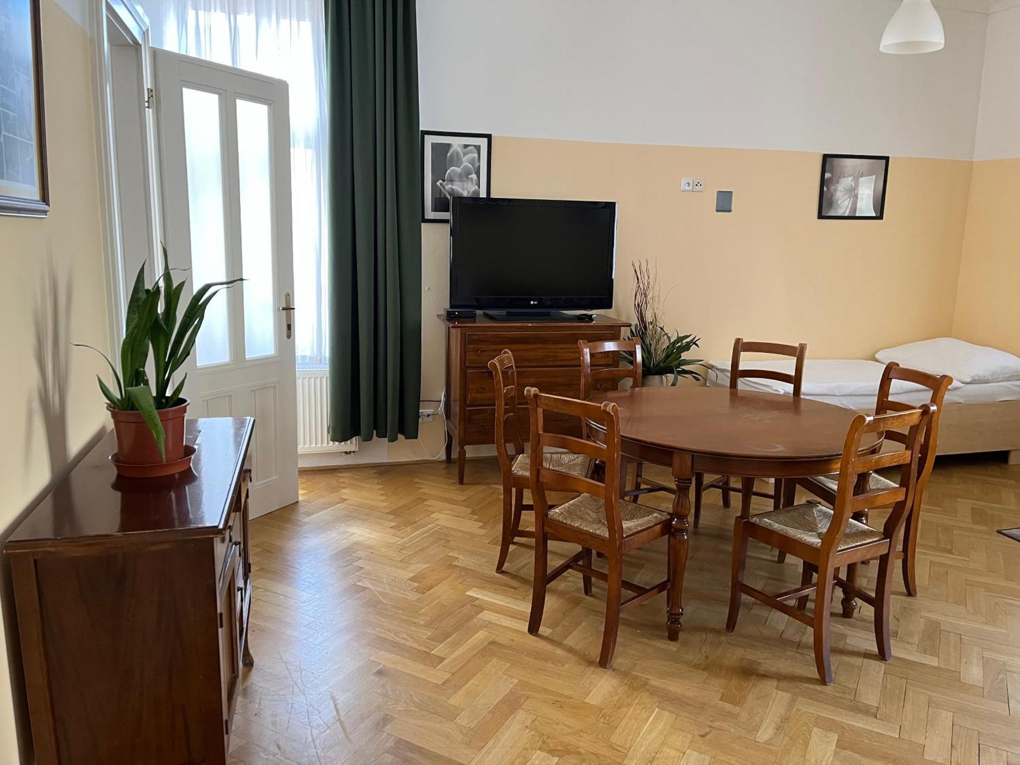 Apartamento U Vejvodu Praga